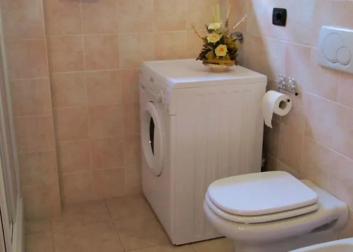 Casakatty Zwei-zimmer-wohnung Mit Balkon Mit Seeblick By Interhome Белладжо