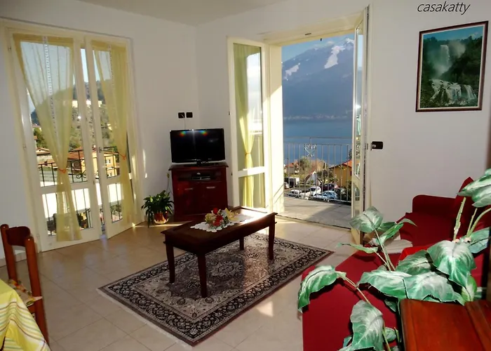 Casakatty Zwei-zimmer-wohnung Mit Balkon Mit Seeblick By Interhome