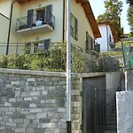 Daire Casakatty Zwei-zimmer-wohnung Mit Balkon Mit Seeblick By Interhome *