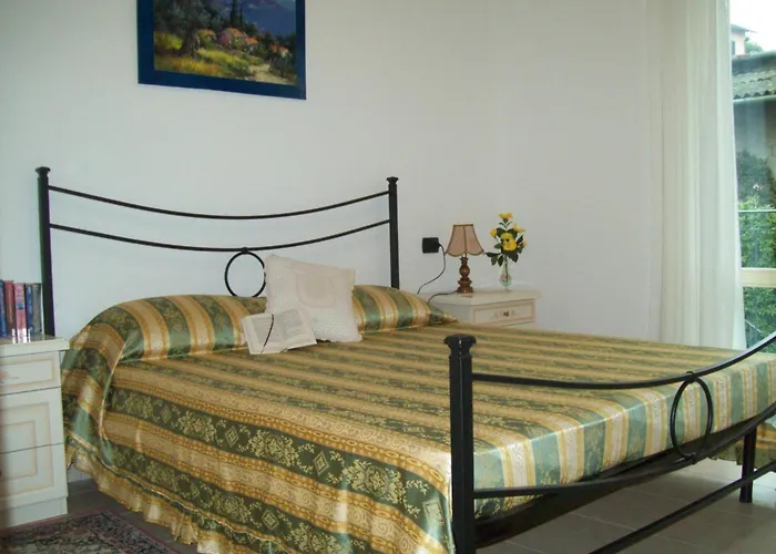 Casakatty Zwei-zimmer-wohnung Mit Balkon Mit Seeblick By Interhome